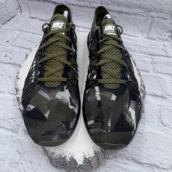 Nike Train Dual Fusion TR Womens Training Shoes Size 11 Camo 844667-200 - Picture 2 of 11